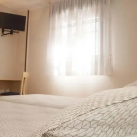 Hotel La Ronda *